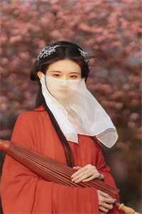 一睁眼，翡翠钞票美女全到我碗里小说全文免费阅读